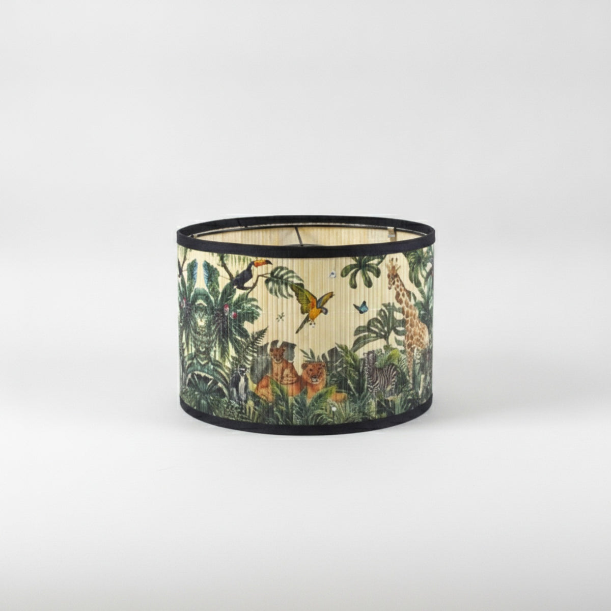 Abat-Jour Cylindrique en Bambou Luang avec Motifs Floraux et Végétaux - Ambiance Naturelle